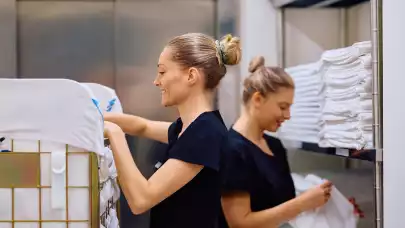 Zaufaj ekspertom! Jak skutecznie czyścić tekstylia z pomocą produktów Clinex?