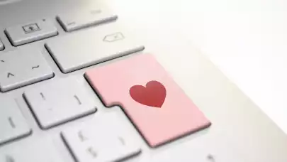 Jak przenieść swój biznes do Internetu i zaistnieć online